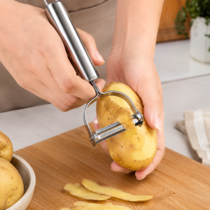 2-in-1 Julienne & Vegetable Peeler